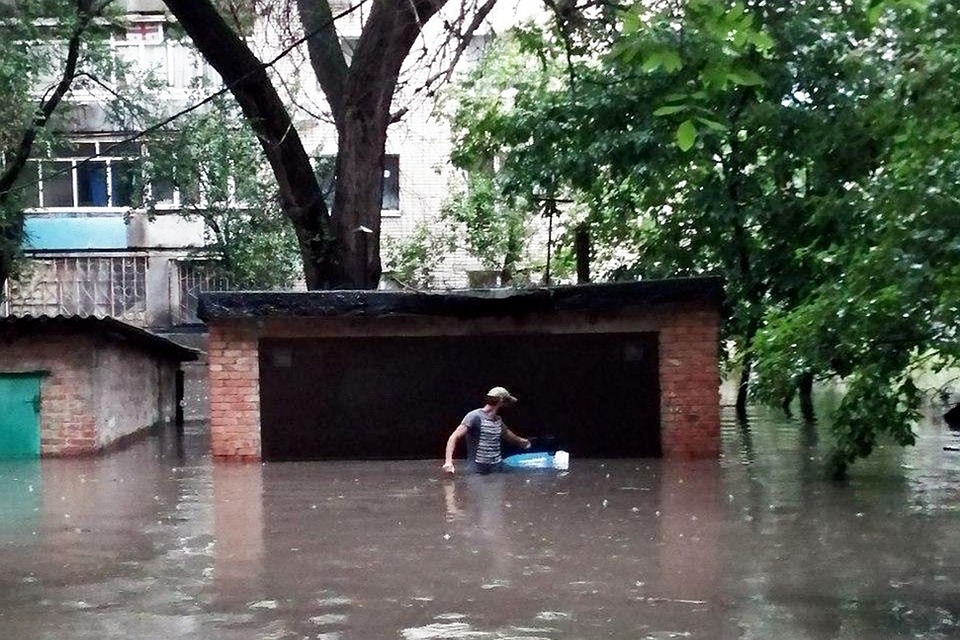 Дождь в ростове на дону фото